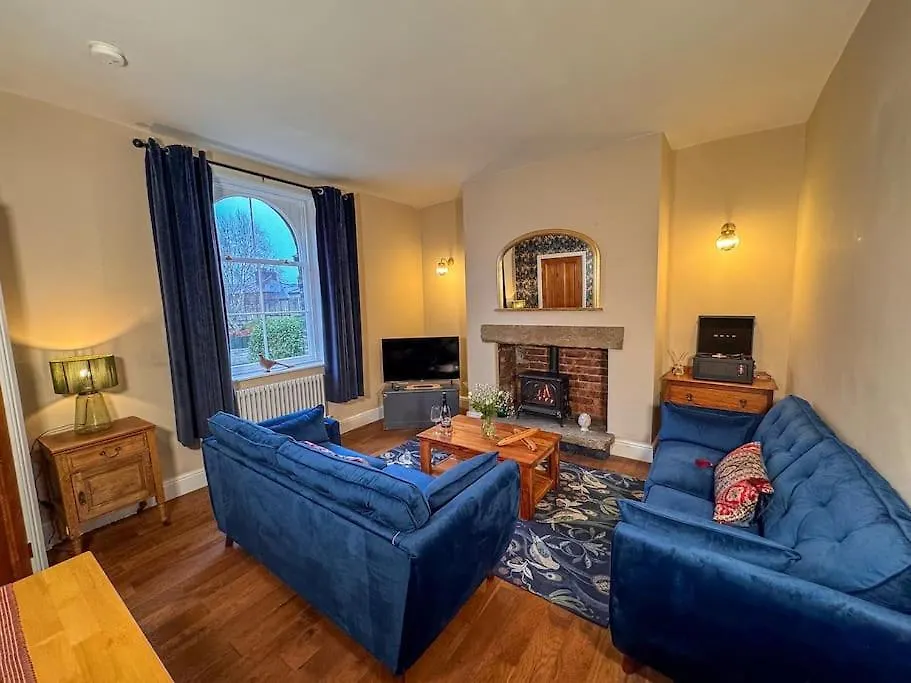 Beautiful, Relaxing Home In Central Saltaire