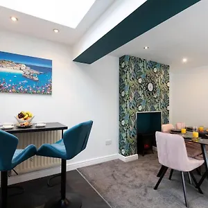 Holiday home Town Centre & The Comforts!, Guisborough